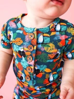 New Posh Peanut Rio Henley Short Sleeve Romper Toucan Unisex 12-18 months